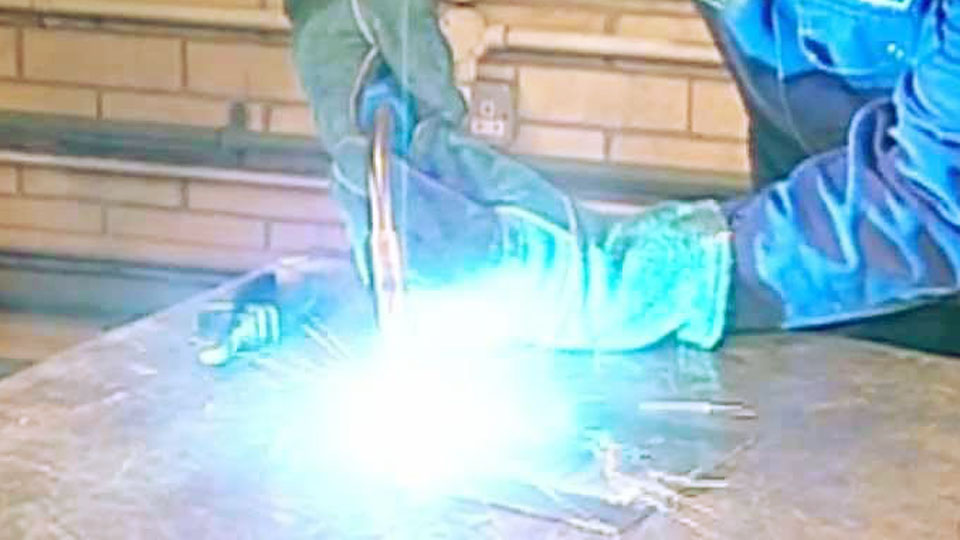 What are the Advantages and Disadvantages of Welding